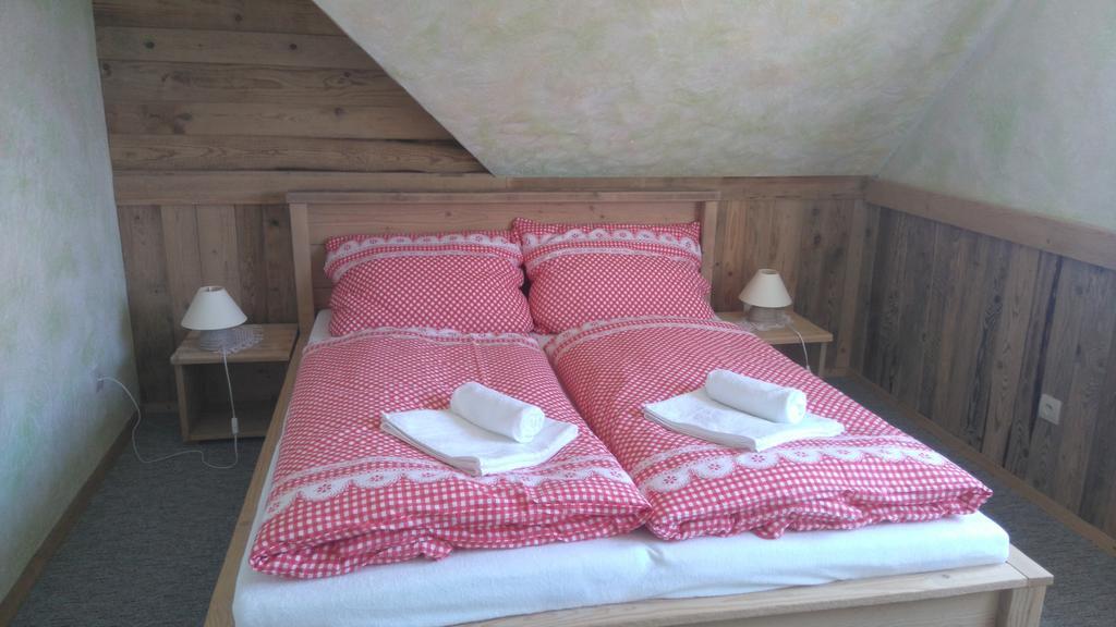 Penzion Pod Magurou Slovenská Ves Exterior foto